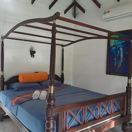 Villa Ali Unawatuna Buitenkant foto
