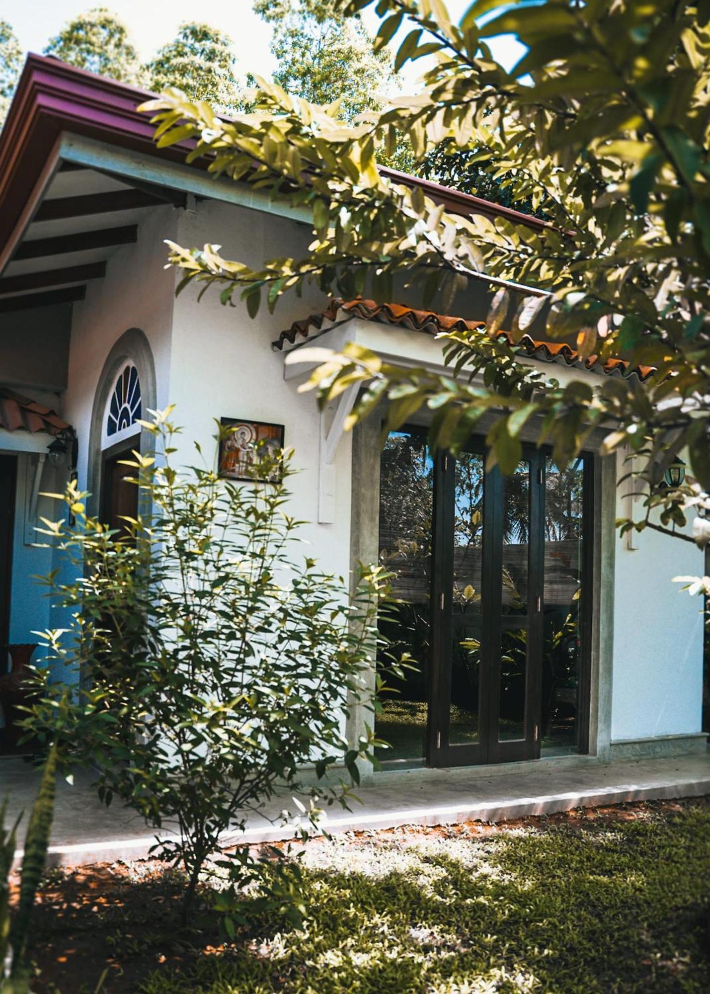 Villa Ali Unawatuna Buitenkant foto