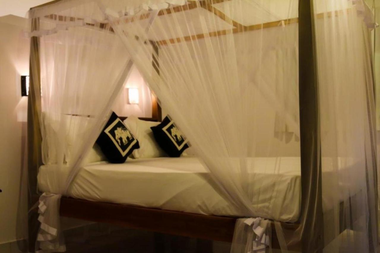 Villa Ali Unawatuna Buitenkant foto